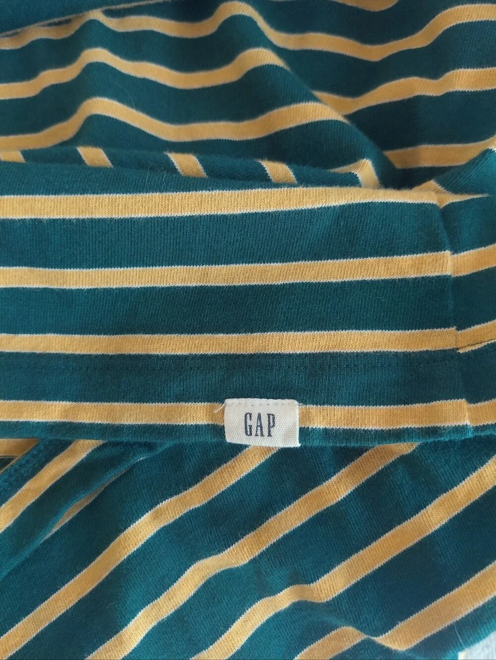 GAP classic striped